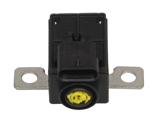 062ADAPTS Audi A4LA5A6Q5 Touareg Tiguan L защитник батареи защитник от перегрузки батареи выключатель питания